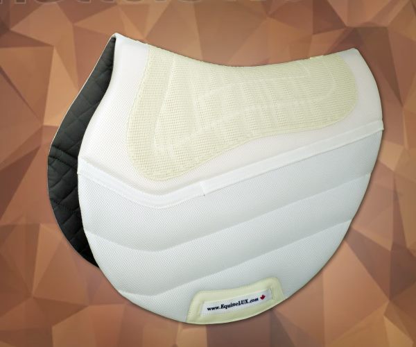 Shaped saddle pad with pockets for shims