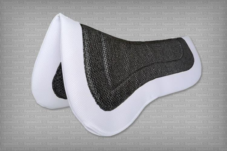 Reversible half pad with full-size inserts for Dressage