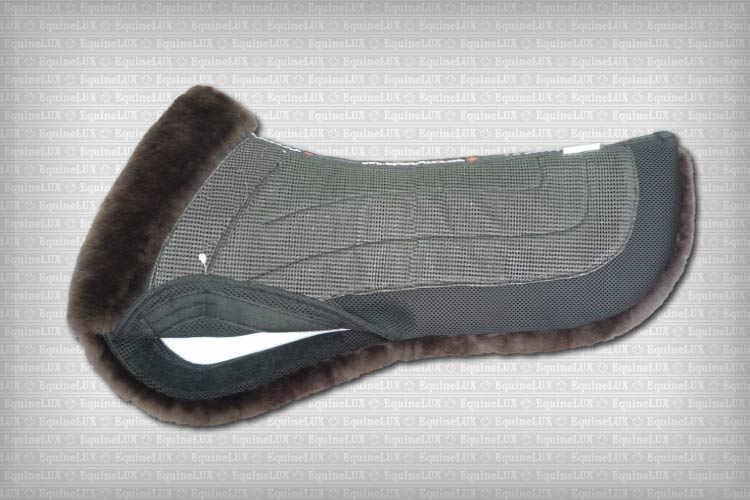 English saddle pads - Jumper half pad with pockets for shims, sheepskin lining, and sheepskin pommel roll