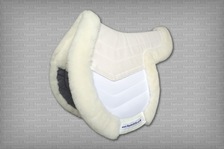 Hunter sheepskin saddle pad with sheepskin lining, sheepskin roll and pockets for shims (white)